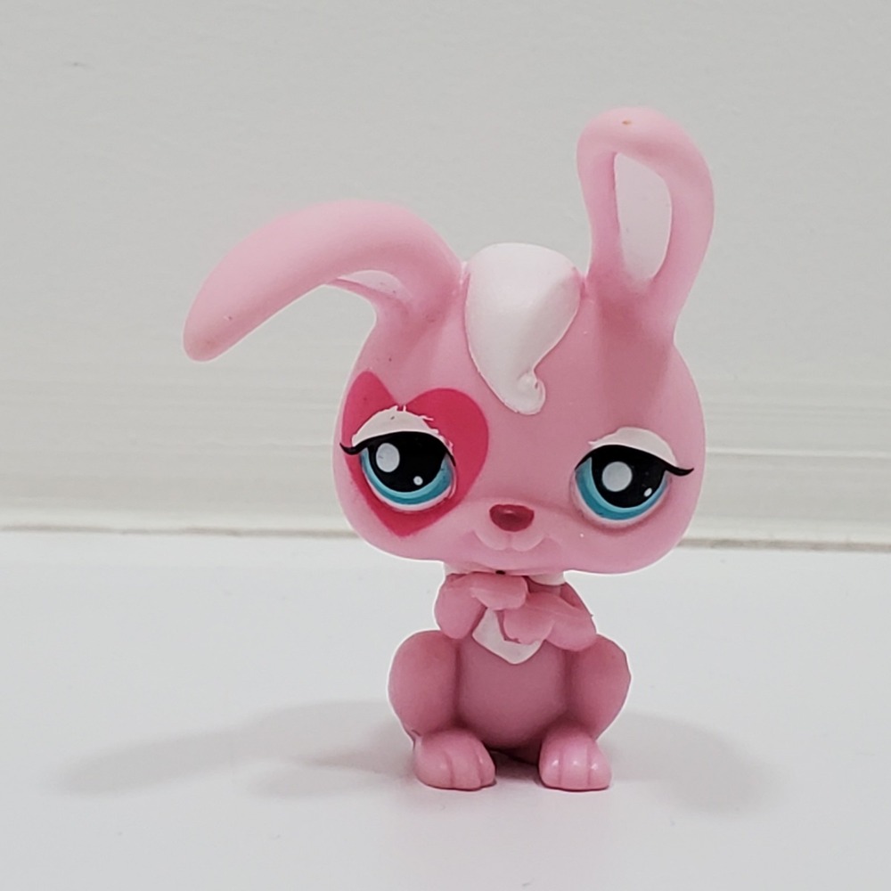 Littlest Pet Shop LPS Authentic NINTENDO DS #1966 Pink Rabbit Long Ears W/ Heart